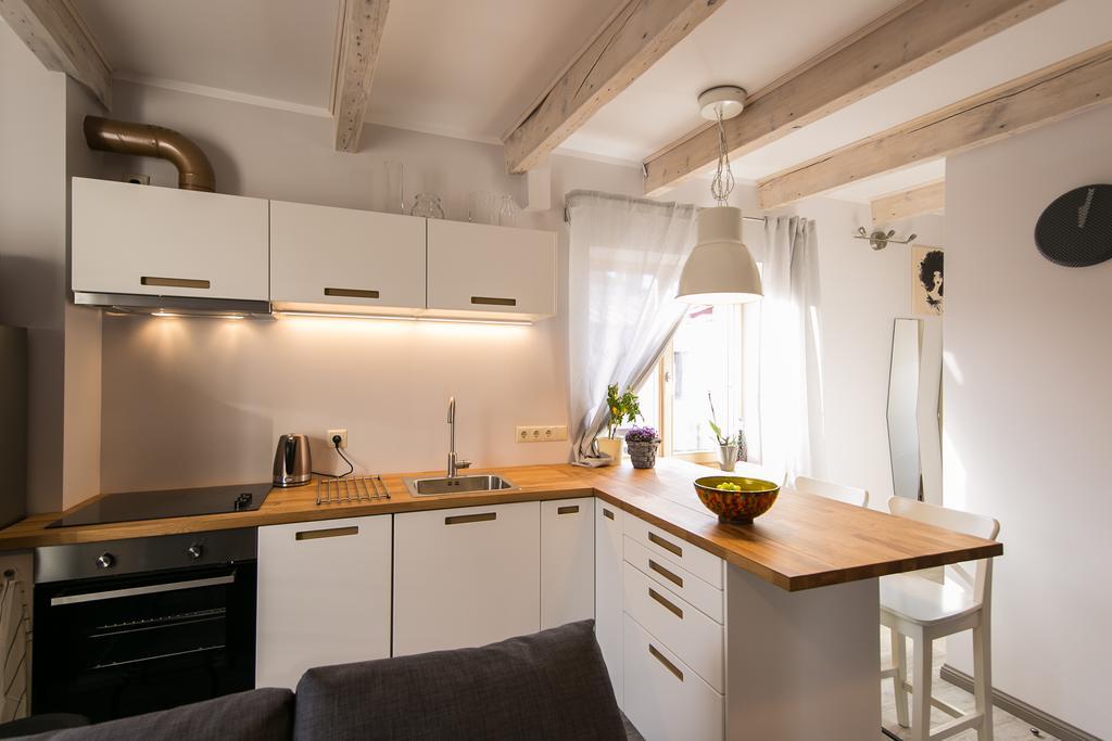 Sunny And Compact Apartment Riga Exterior foto