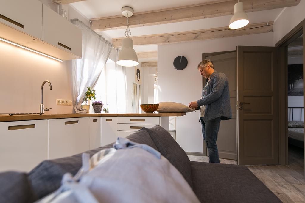 Sunny And Compact Apartment Riga Exterior foto