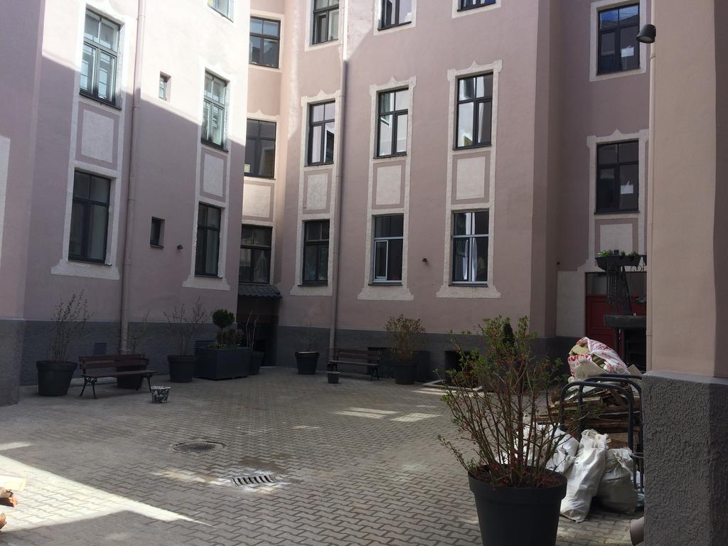 Sunny And Compact Apartment Riga Exterior foto